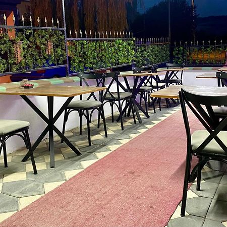 Ozn Suit Airport Hotel Arnavutkoy Exterior photo
